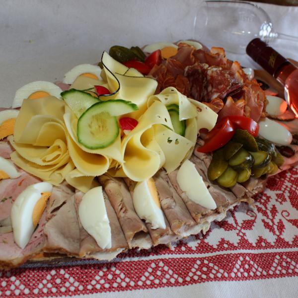 Köstliche Jausen beim Buschenschank Zach in Ligist